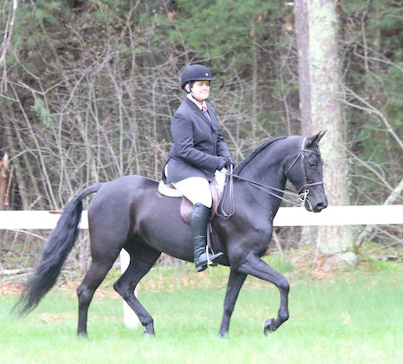 Chrislar Student at RRDC Spring horse show